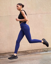 SPANXshape™ Booty Boost® 7/8 Leggings | Midnight Iris